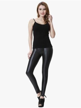 Everbellus Black Faux Leather Pull On Leggings High Waist Size M